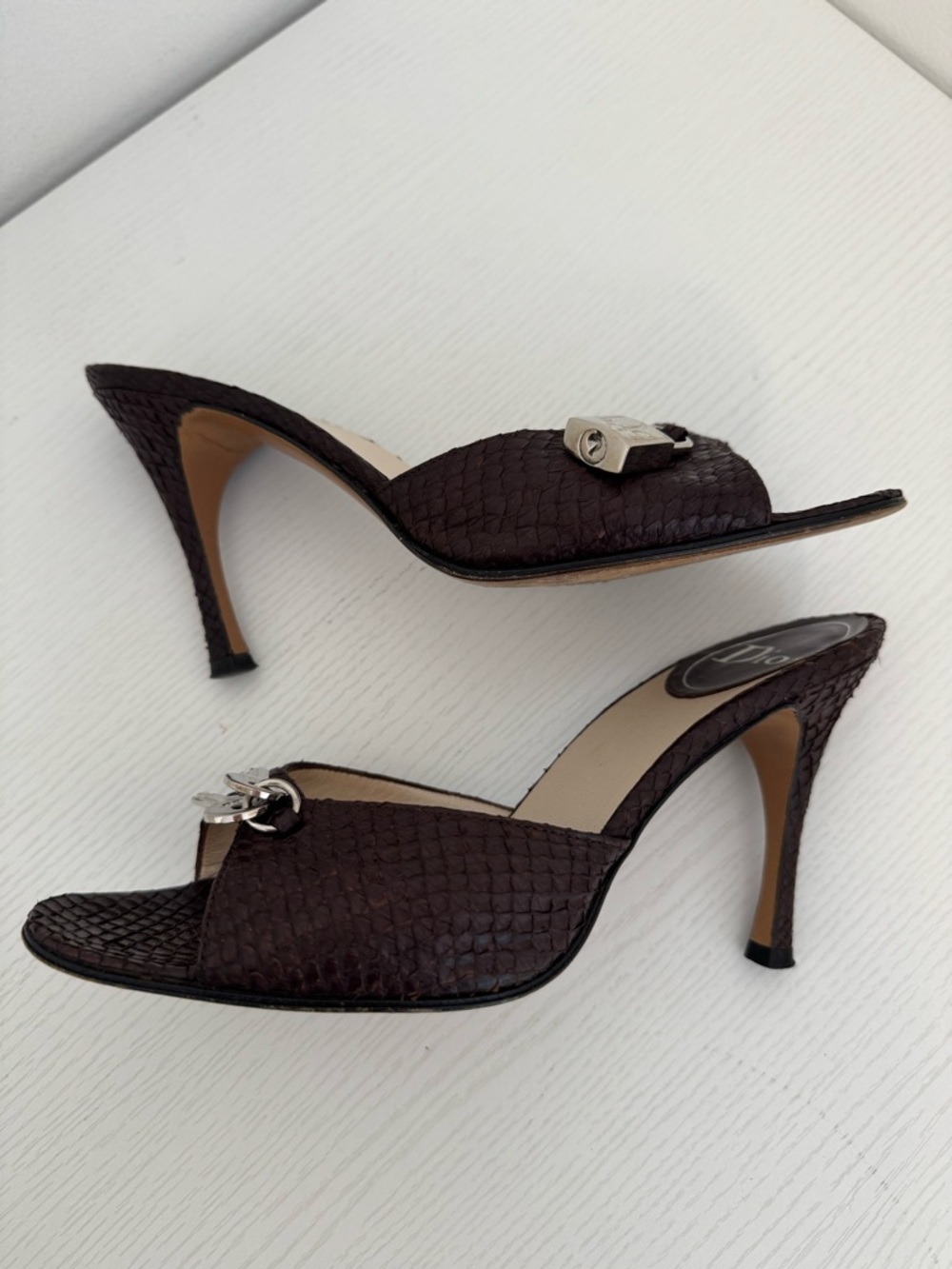Dior Galliano SS 2003 Vintage Lock & Key Python Mule Heels Brown Y2K Mules 38 - Picture 5 of 15